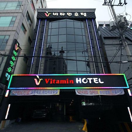 Vitamin Hotel Busan Luaran gambar