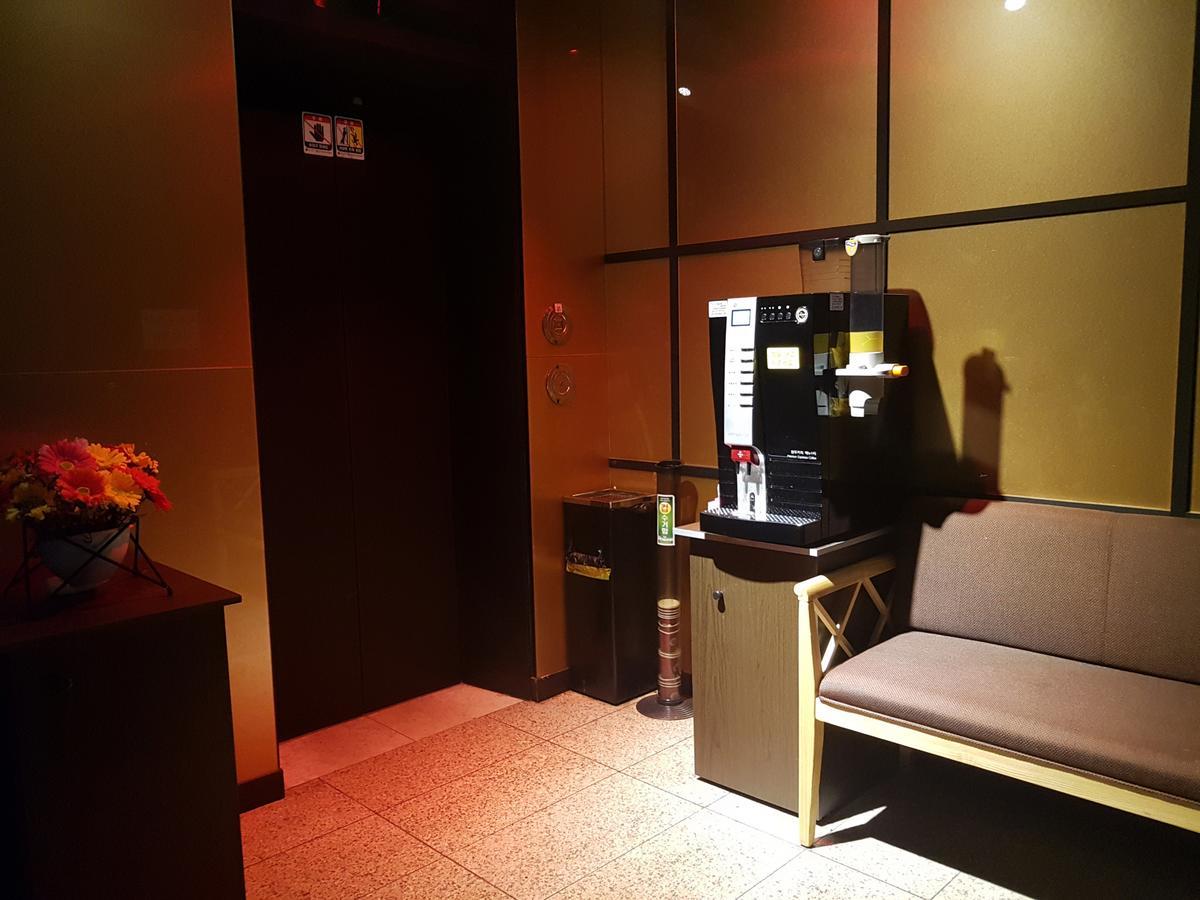 Vitamin Hotel Busan Luaran gambar
